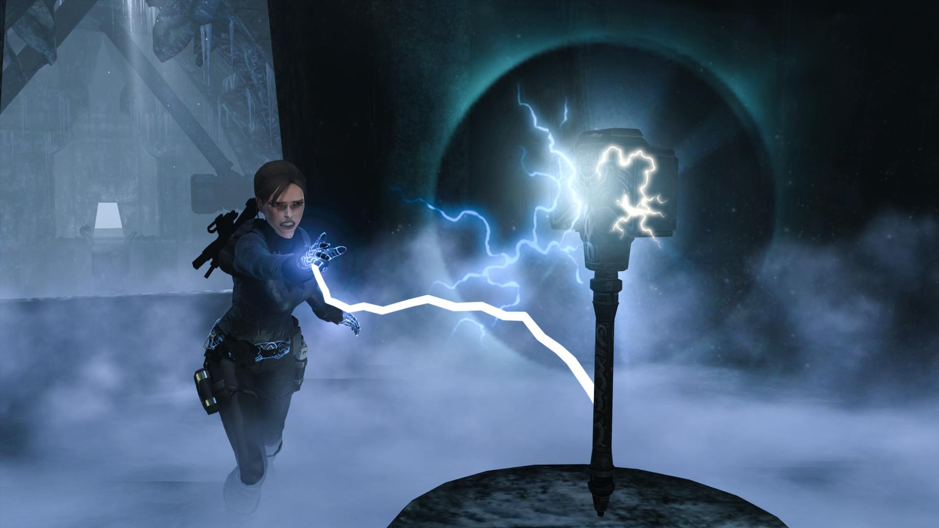 Lara reaches for Mjolnir