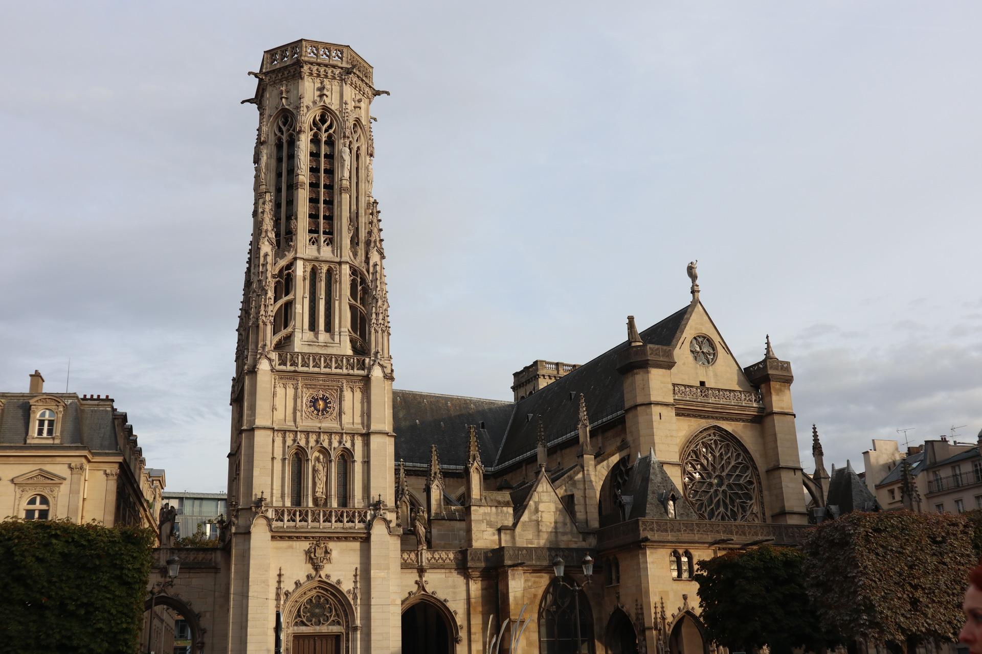 Lara Titova Paris-11