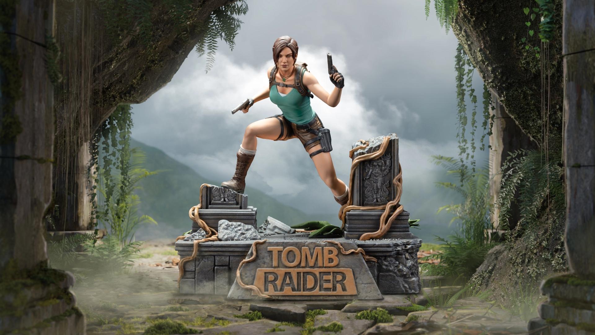 Lara Croft Statue #2