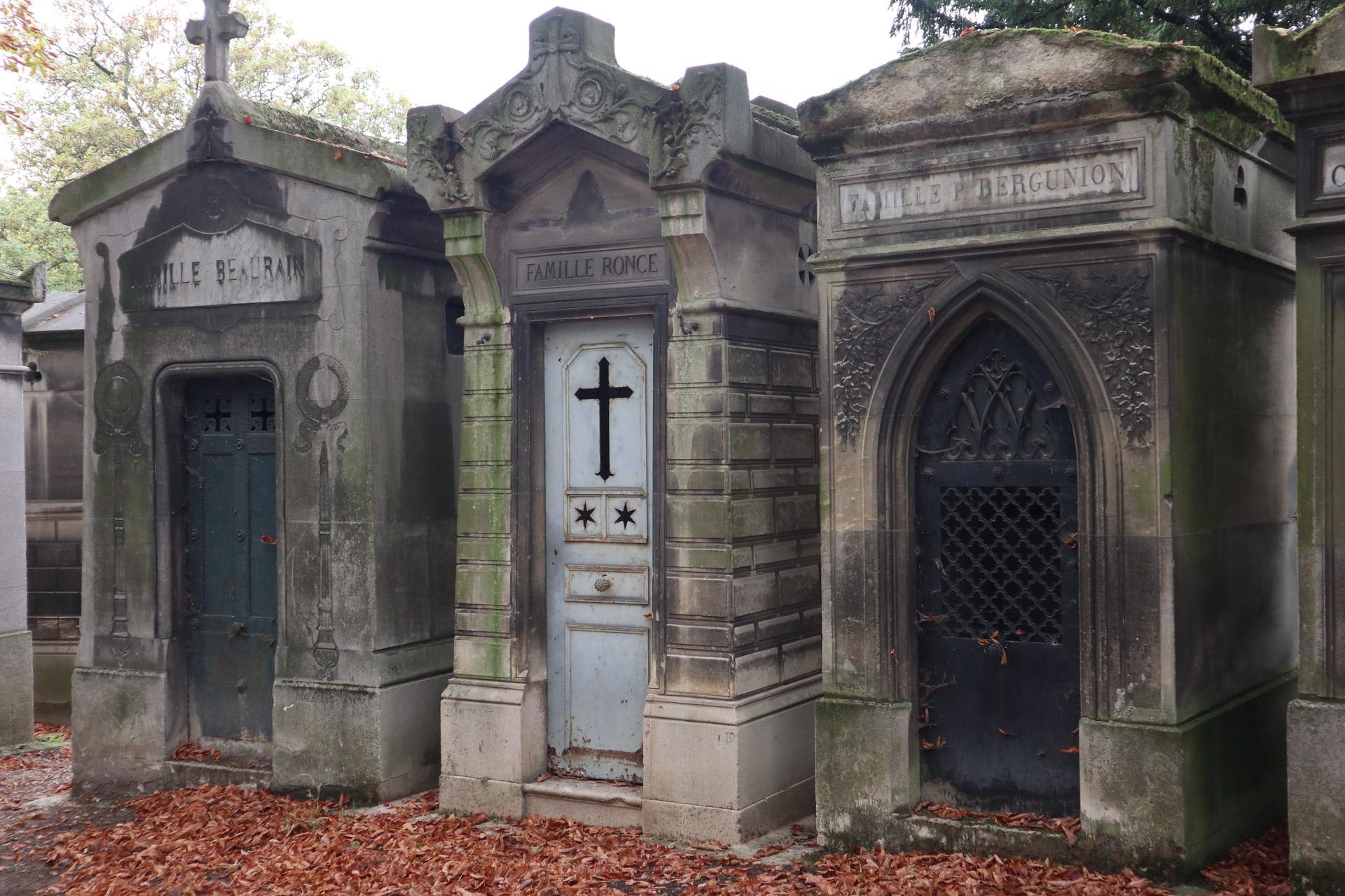 Lara Titova Paris-15